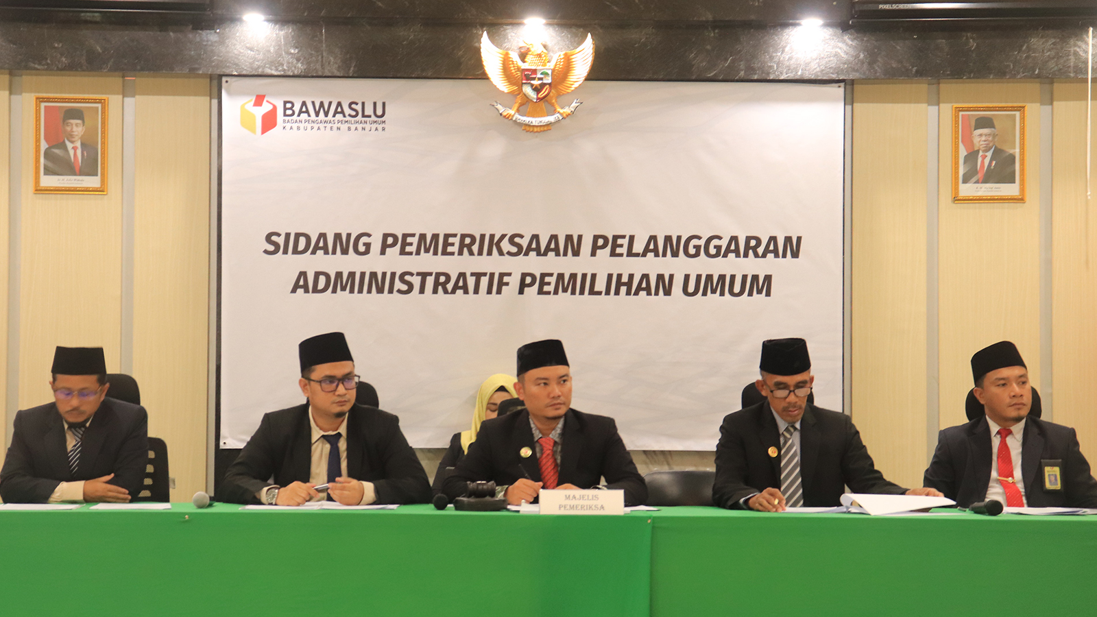 Sidang Kedua Penanganan Pelanggaran Administrasi Pemilu, Bawaslu Banjar Dengarkan Jawaban Terlapor