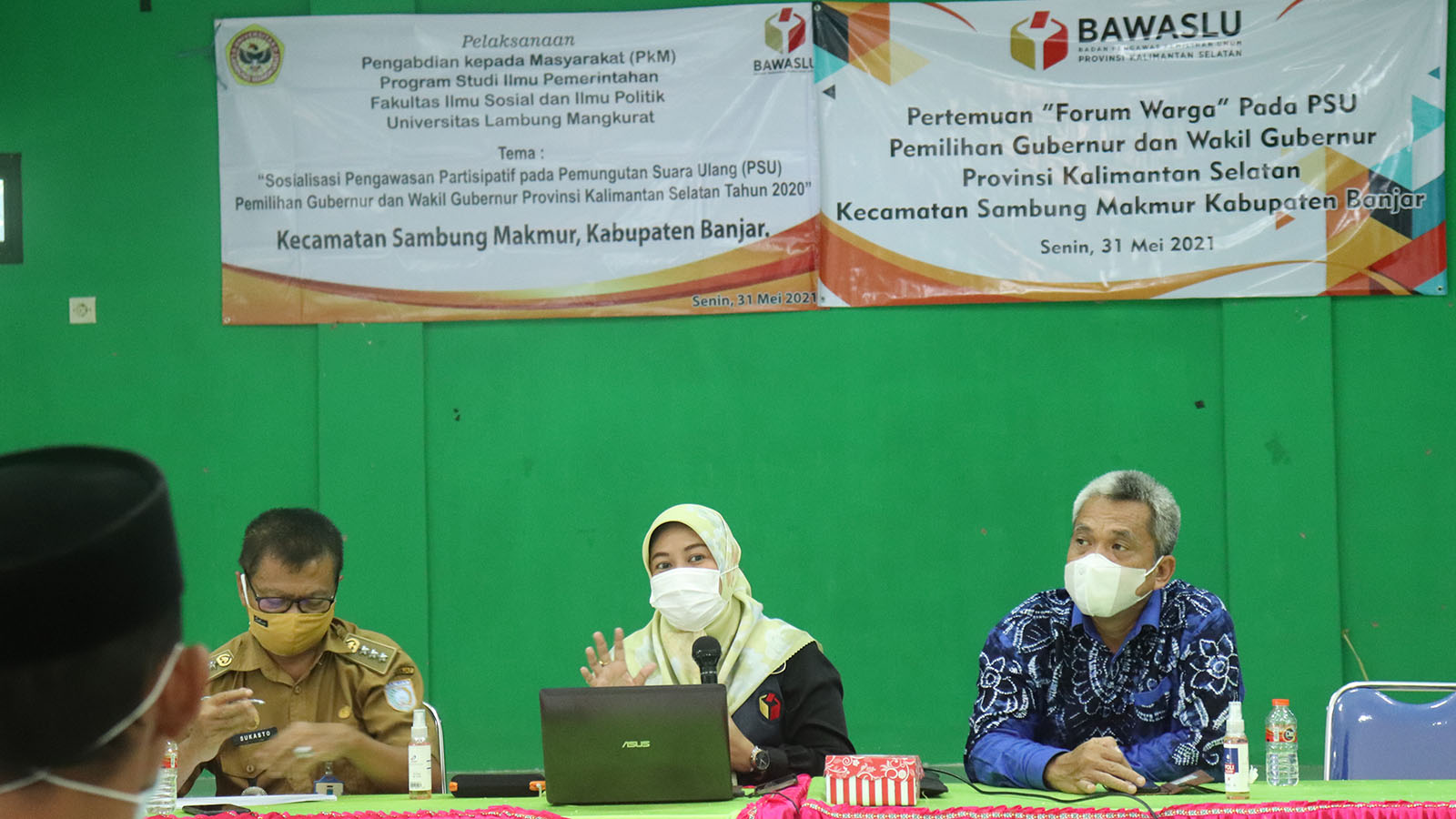 Ketua Bawaslu Provinsi Kalsel Hadiri Kegiatan Forum Warga" di Kecamatan Sambung Makmur"