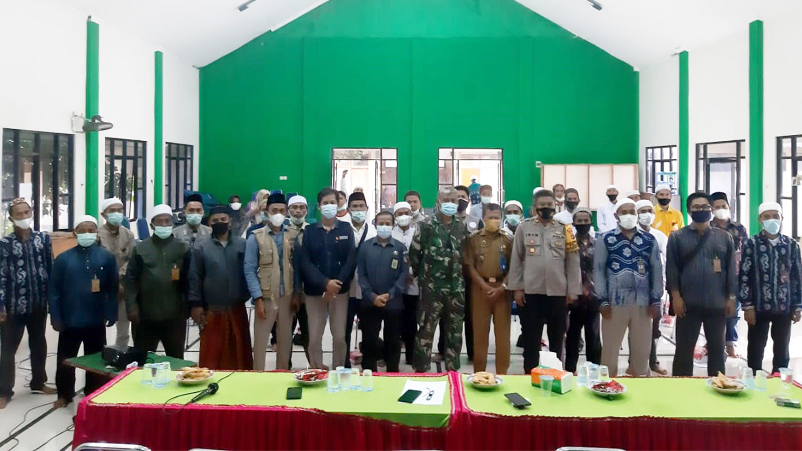 H-2 PSU, PTPS dan Panwas Desa/Kelurahan Kecamatan Sambung Makmur dibekali Bimbingan Teknis dan Support dari Anggota Bawaslu Banjar