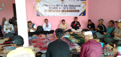 Pendidikan Partai Politik