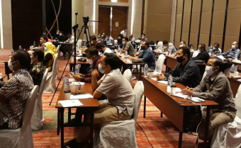 Anggota Bawaslu Banjar Ikuti Rapat Persiapan Penyusunan Strategi dan Analisis Pengawasan Pemungutan Suara Ulang (PSU)