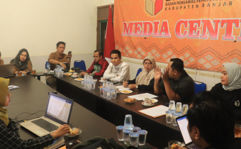 Erna Kasypiah Lakukan Supervisi ke Bawaslu Kabupaten Banjar