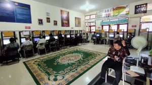 Pelaksanaan Tes Terlulis Berbasis Komputer (Online) dilanjutkan dengan Tes Wawancara Untuk Calon Panwaslih Kecamatan